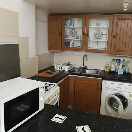 Budget Double Bedroom Near Glasgow City Centre And West End Luaran gambar