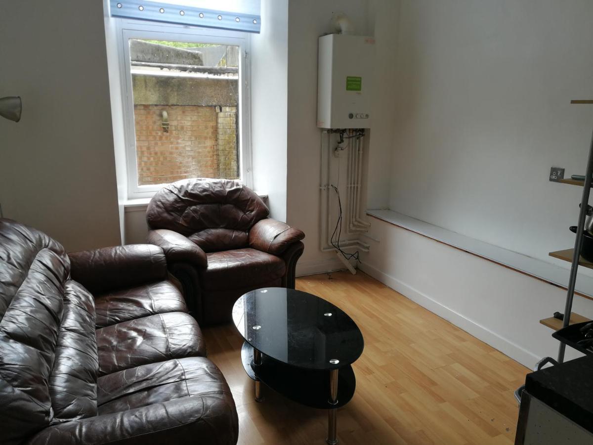 Budget Double Bedroom Near Glasgow City Centre And West End Luaran gambar