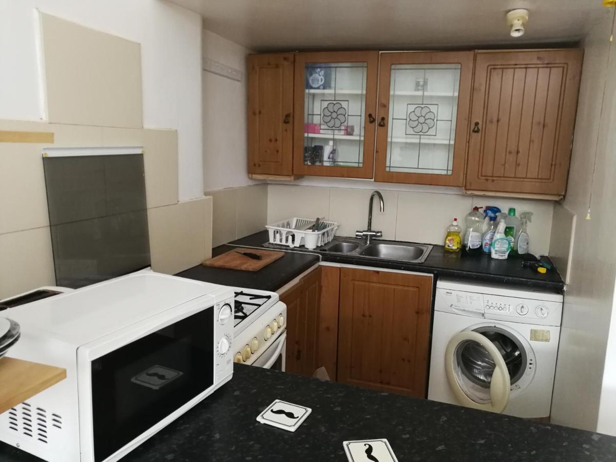 Budget Double Bedroom Near Glasgow City Centre And West End Luaran gambar